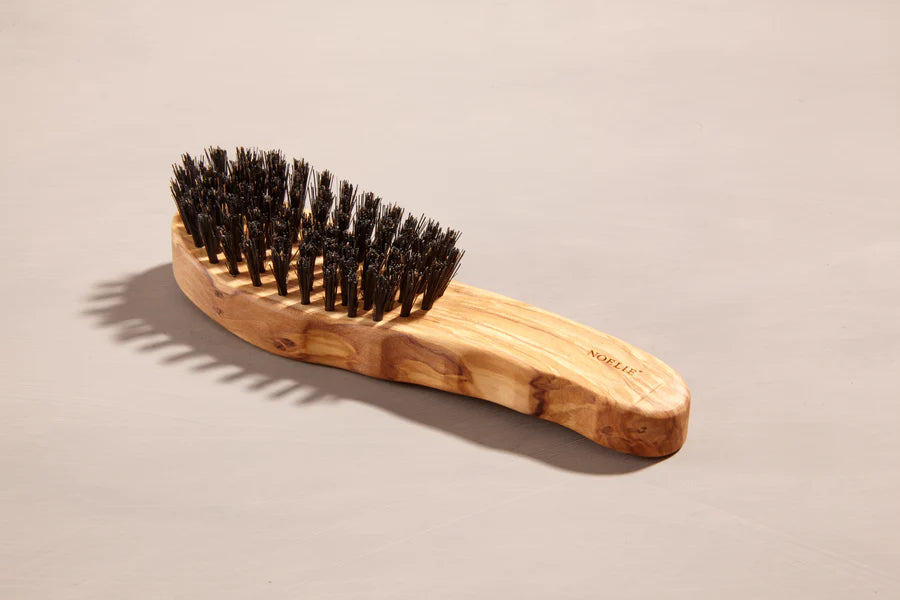 La brosse NOELIE en poils de sanglier