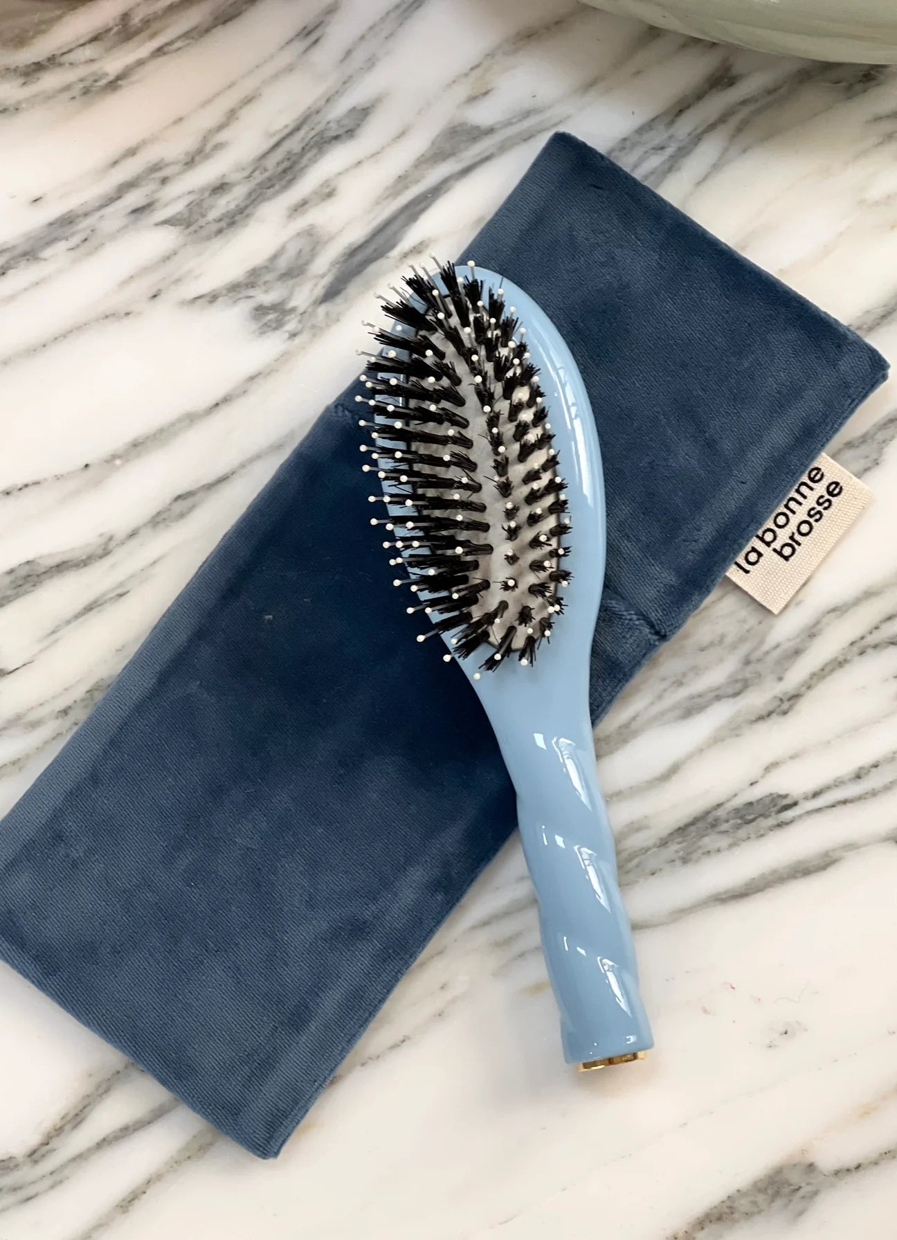 N.03 La Brosse Cuir Chevelu Sensible